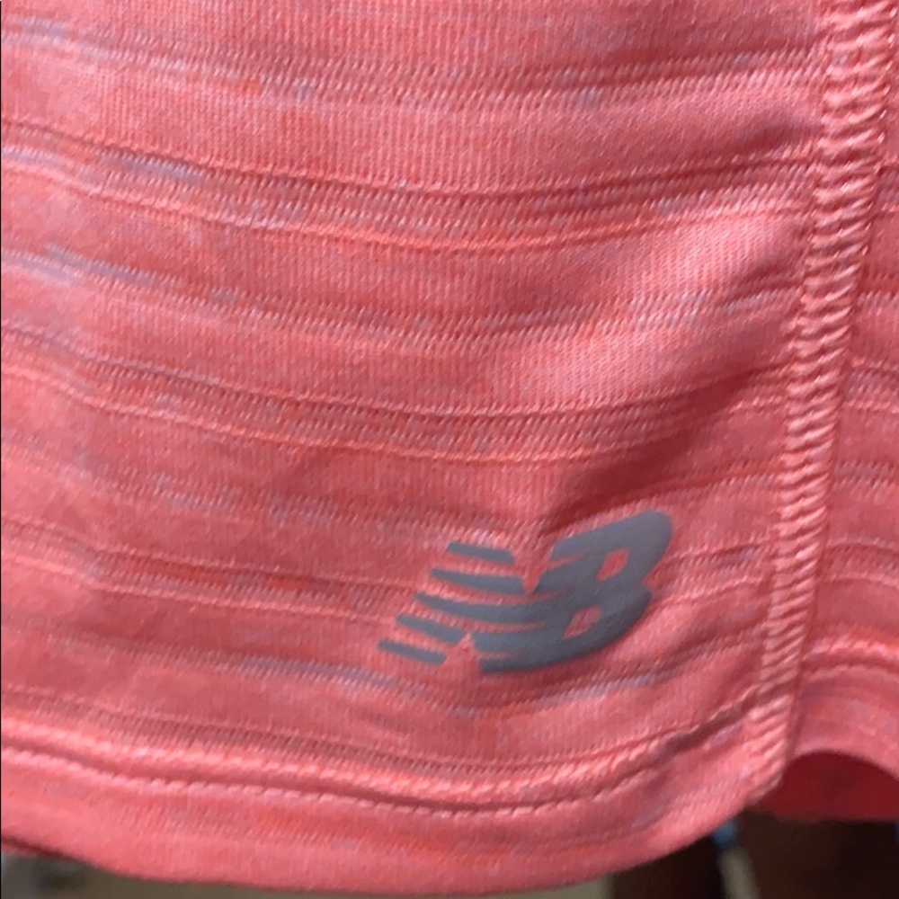 New Balance Razor Back Tank Top - Picture 3 of 5